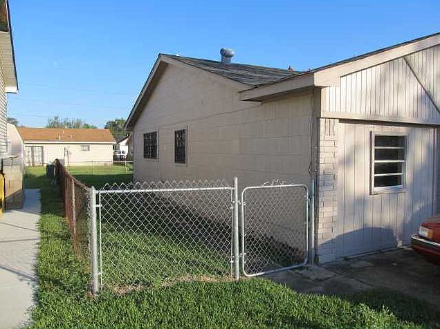 1st image of 3120 Kent Dr