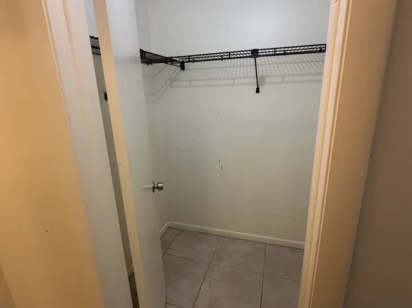 2771 Riverside Dr #115, Pompano Beach, FL 33065