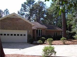 16 Sassafras Ln, Pinehurst, NC 28374