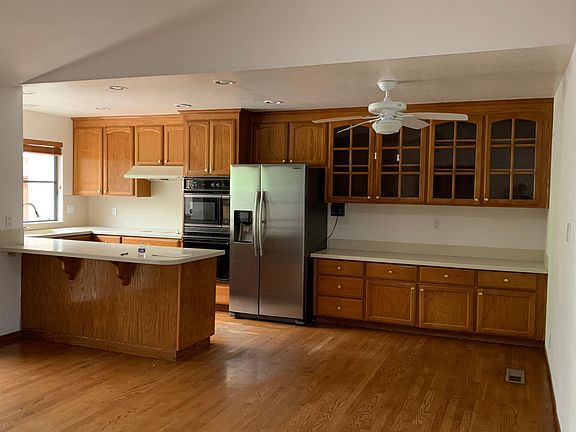 4th image of 6922 Randol Creek Dr