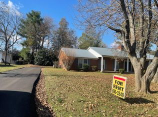 1107 Scottland Dr, Murfreesboro, TN 37130