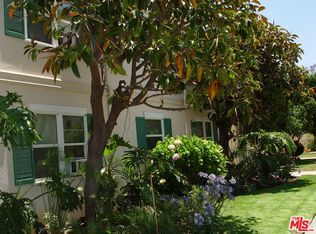 312 S Reeves Dr APT B, Beverly Hills, CA 90212