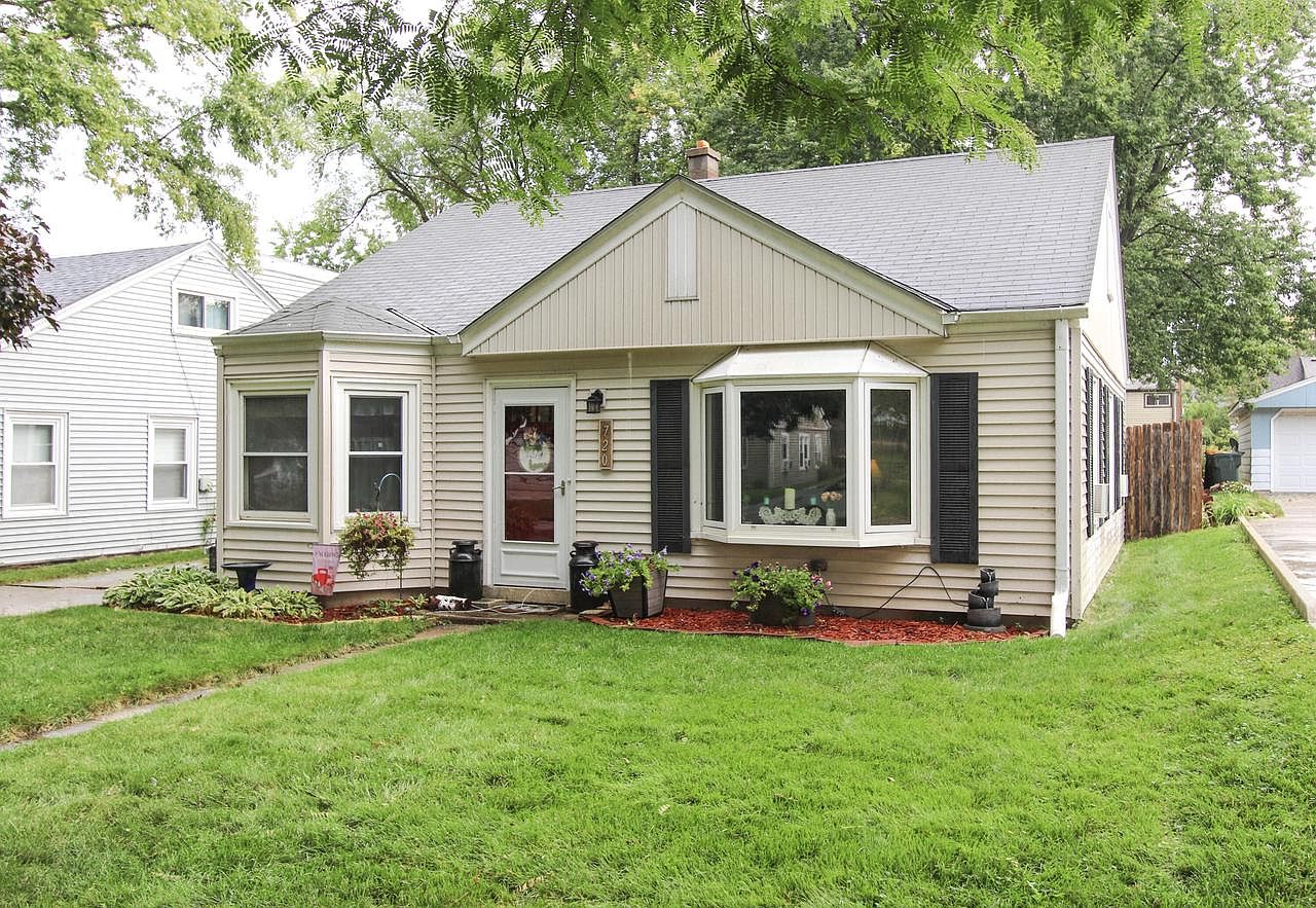 720 South 104th STREET, West Allis, WI 53214 Zillow