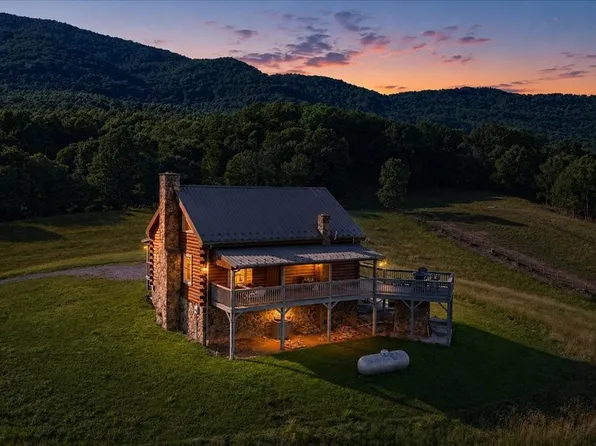 490 Mountain Springs Rd, Tannersville, VA 24377