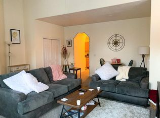 817 E 4th St #1, Boston, MA 02127