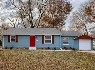 12702 12th St, Grandview, MO 64030