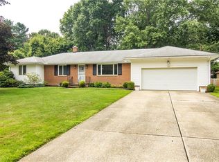 178 Benson Rd, Akron, OH 44333