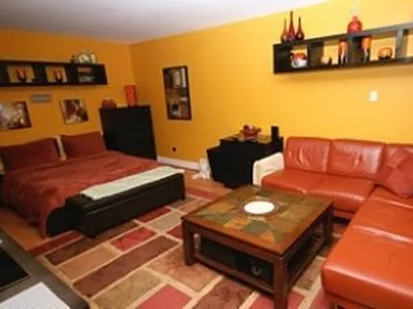 14050 Burden Cres #2E, Queens, NY 11435