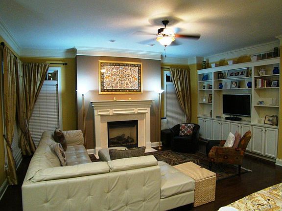 3rd image of 6674 Carinlough Pl