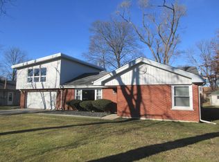 6848 W 114th St, Worth, IL