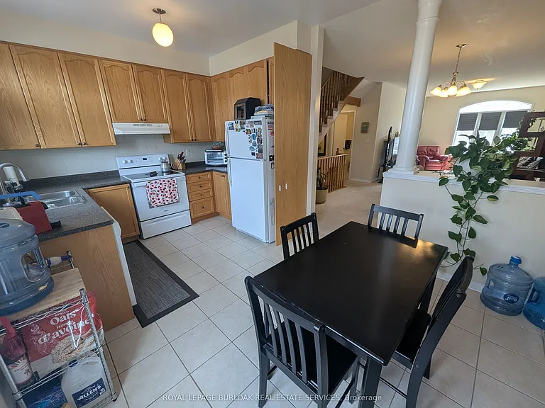 2307 Sutton Dr — Photo 6