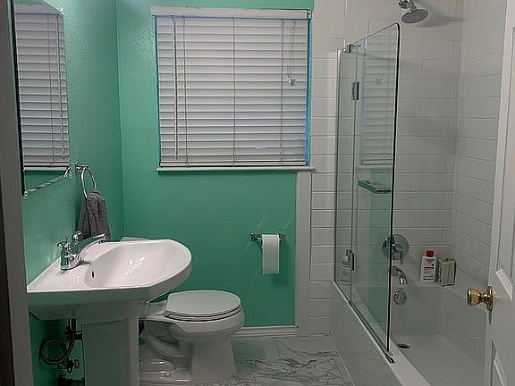 5th image of 57 Ewing Pl