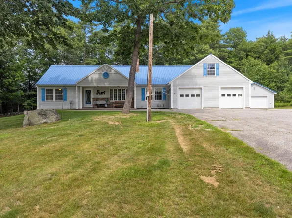 40 Rockwood Lane, Hollis, ME 04042
