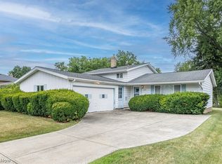 10774 Gordon Dr, Parma, OH 44130