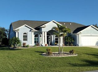 227 Sunset Rd, Rotonda West, FL 33947