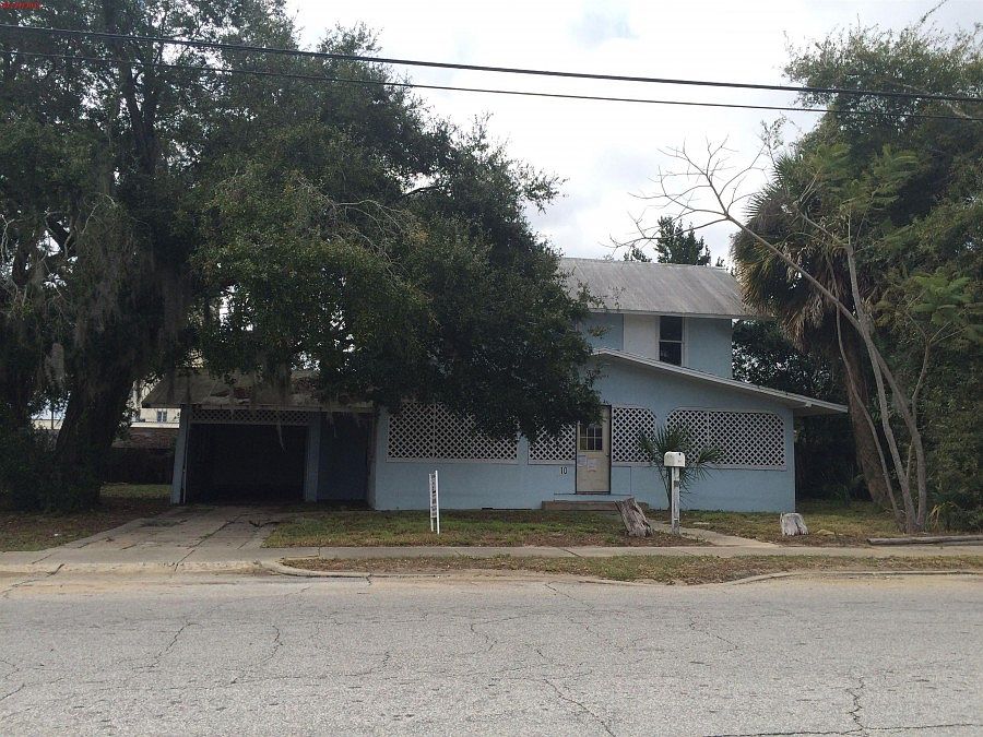 1st image of 10 N 10th St