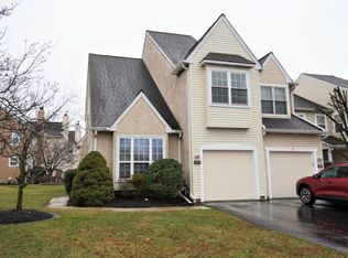 458 Country Club Dr, Lansdale, PA 19446