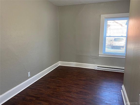 5th image of 1310 Glendale Ave #1