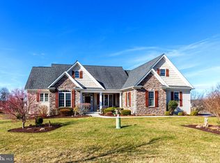 983 Hazeldyne Ct, Westminster, MD 21157