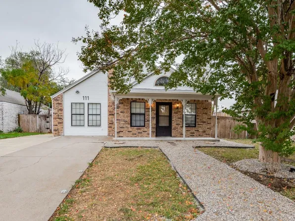 111 Jolly Way, Waxahachie, TX 75165