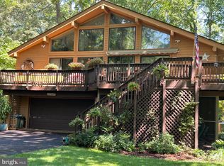 191 Lakewood Landing Dr, Bumpass, VA 23024