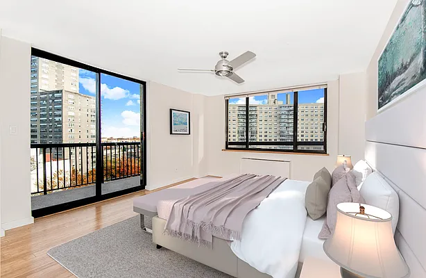 Sold by Re/Max In The City | media 11