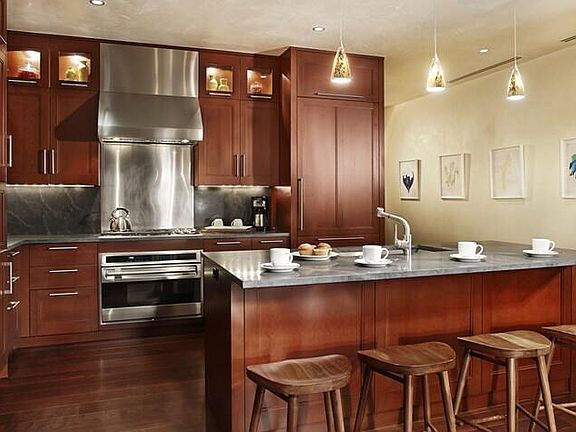 4th image of 141 E Meadow Dr #5F