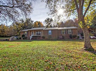 220 Brookhollow Dr, Old Hickory, TN 37138