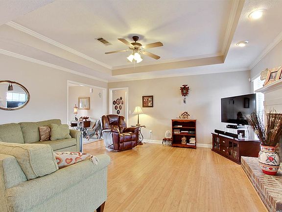 5th image of 106 Riverpointe Pl