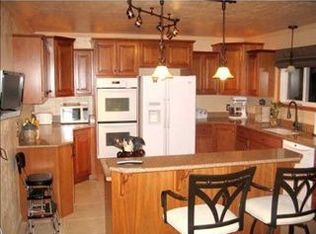 946 Dixon St, Billings, MT 59105