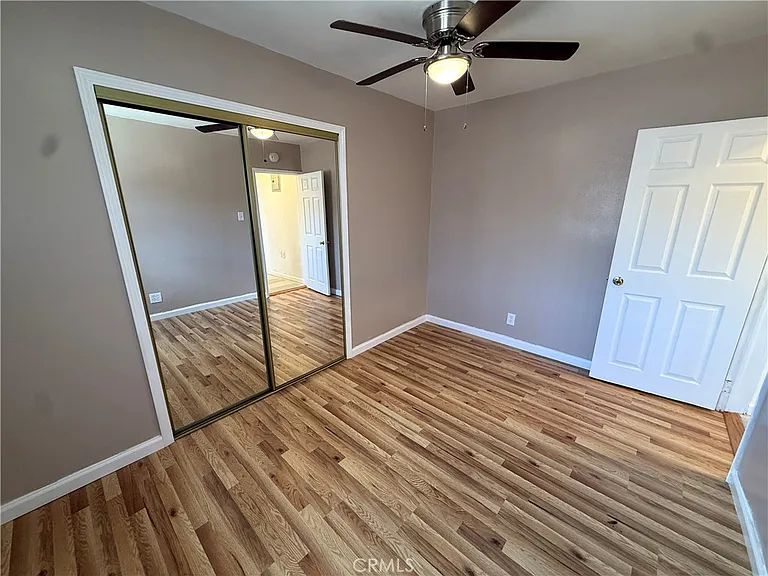 12924 Prairie Ave #A — Photo 12