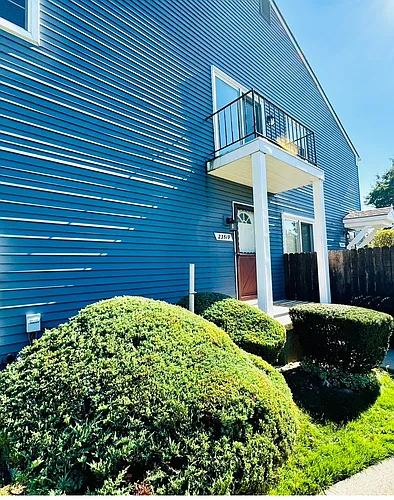 23519 N Rockledge #1 Photo 1