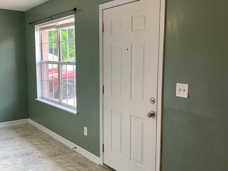 400 S Friendship Rd #E — Photo 5