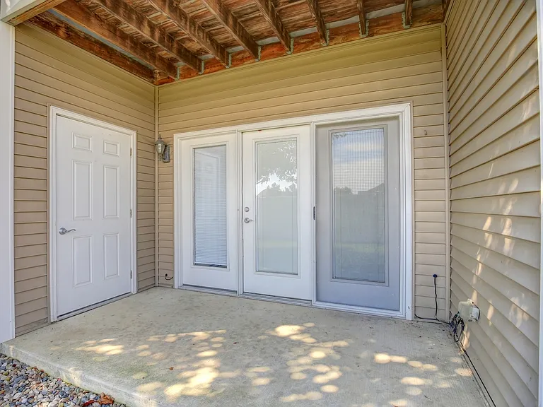 706 Inverness Rd — Photo 33
