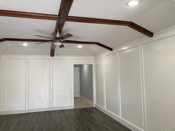 4th image of 3322 Kathy Ln