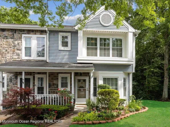 14 Jodhpur Court, Tinton Falls, NJ 07753