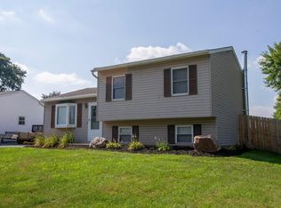 1438 Peachtree Dr, Ashland, OH 44805