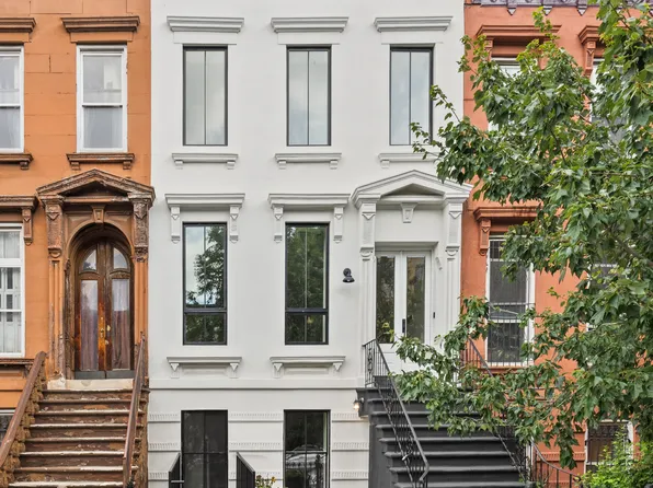 467 Lexington Avenue image 13 of 15