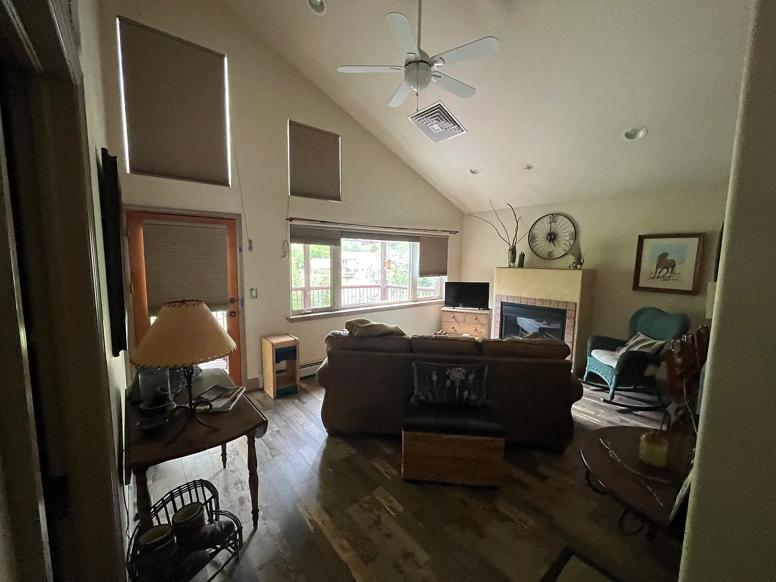1 bed, 1200 sqft, $2,600 — Photo 3