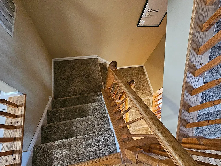 213 Windsor Ct — Photo 21