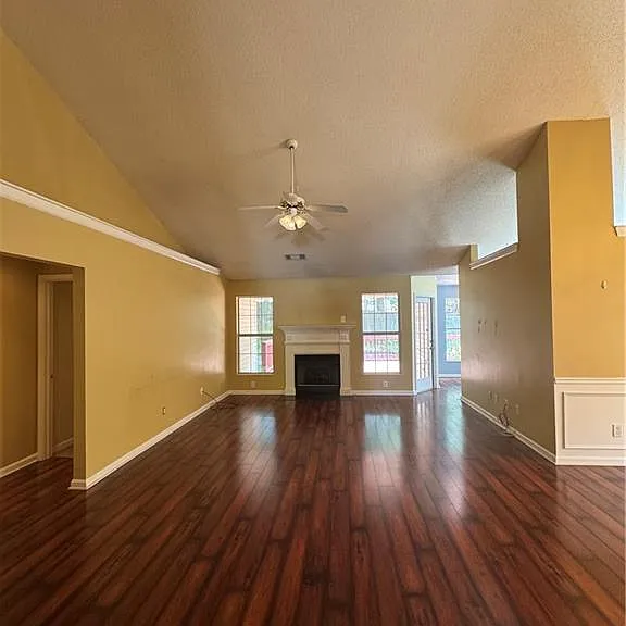 1840 Arborwood Dr — Photo 10