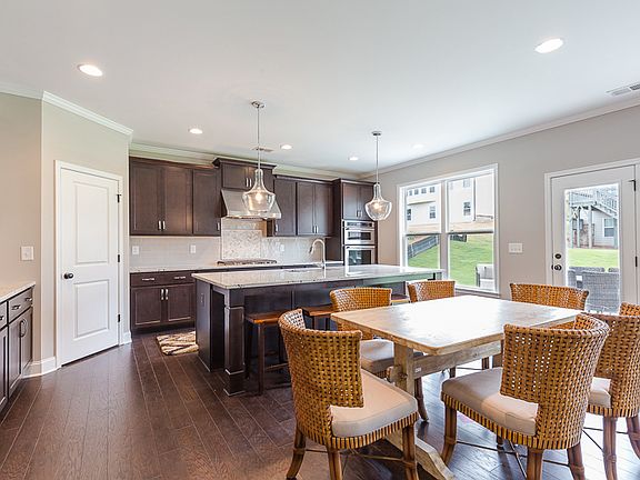 2nd image of 2750 Longacre Park Way