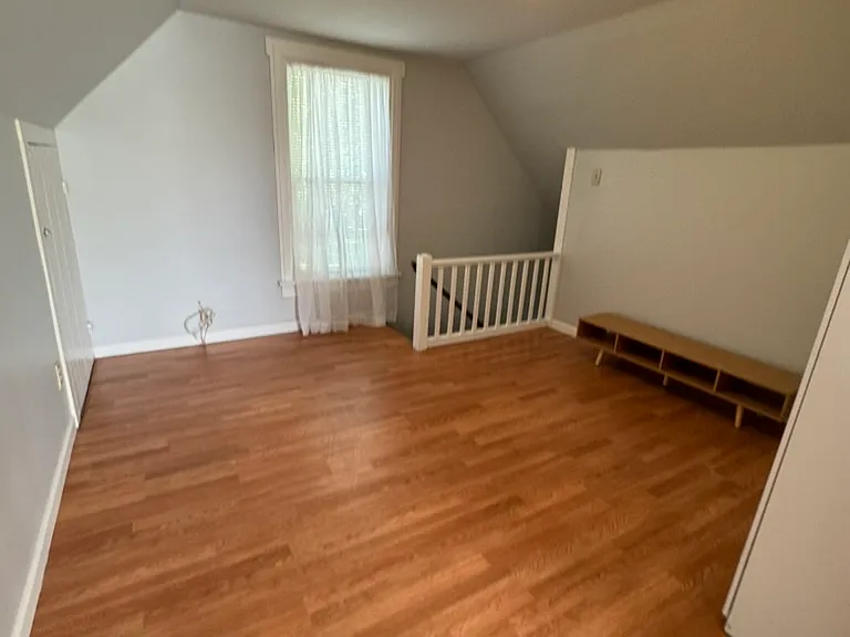 539 N Elm Ave — Photo 13