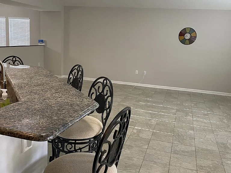 7400 Benes Trl — Photo 32