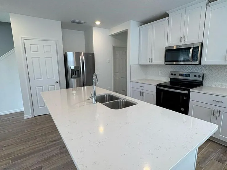 16407 Bird Of Paradise Ave — Photo 4