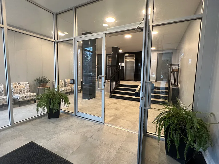 50 Tripp Blvd — Photo 10