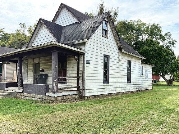 3rd image of 2326 Adams St