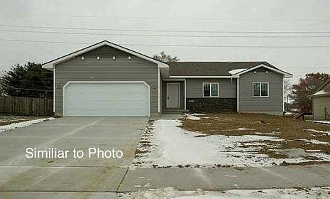 1st image of 1007 NW Abbie Dr