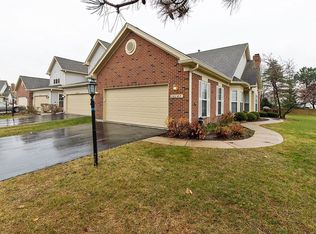 36147 N Edgewater Ct, Gurnee, IL