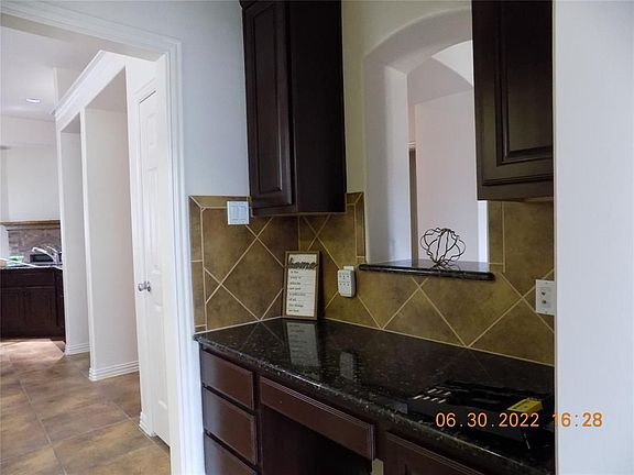 4th image of 28222 Chalet Park Dr